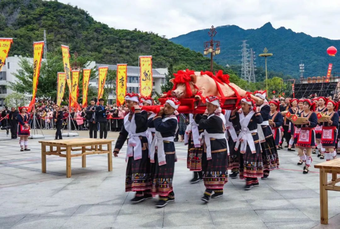 這項(xiàng)國家級非遺再次“出圈”！乳源瑤族“十月朝”拜盤王儀式正式舉行
